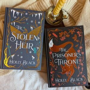 Holly Black Stolen Heir & Prisoners Throne Illumicrate Books, Sprayed Edge